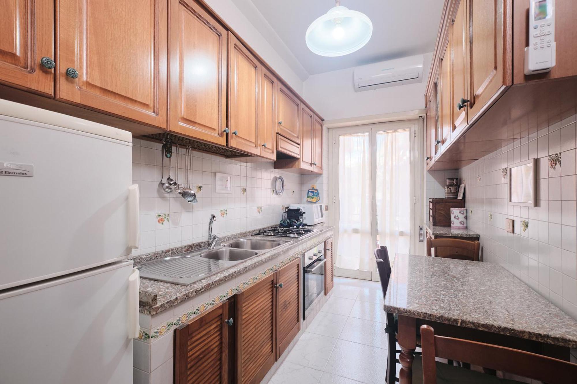 Parcheggio Gratuito, Wi-Fi -Netflix & Ac Daire Roma Dış mekan fotoğraf
